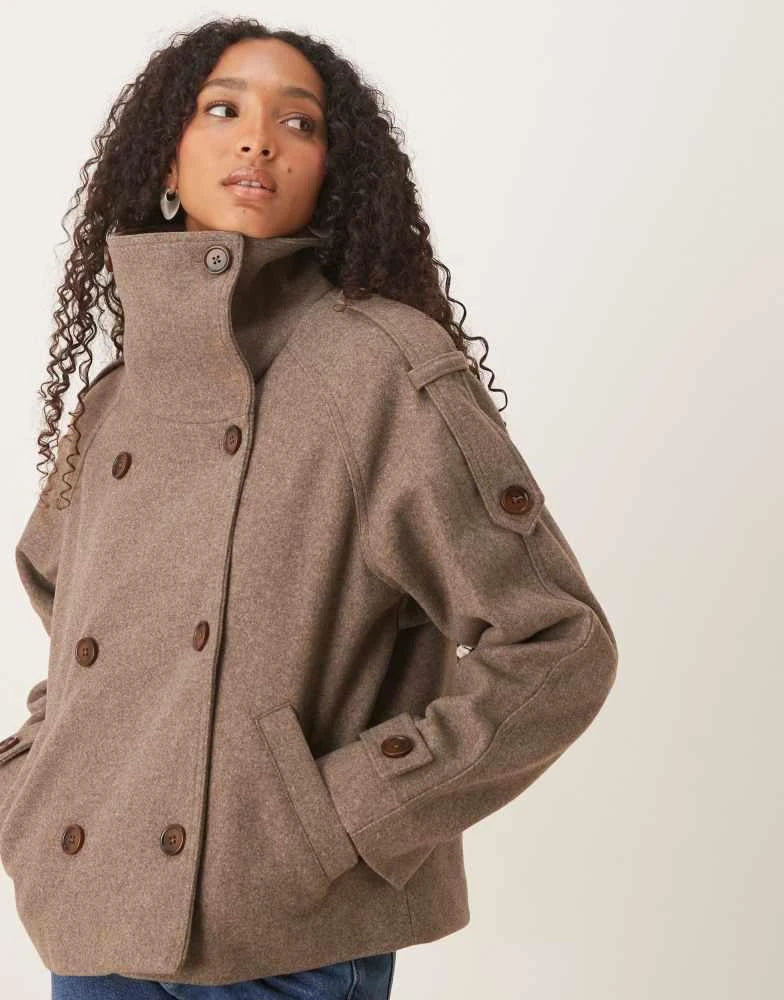 Cropped Trenchcoat